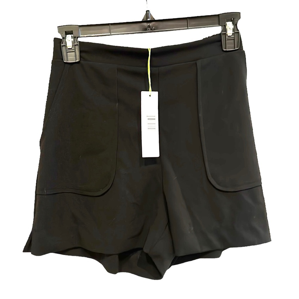 🖤High waist shorts; Good Luck Gem